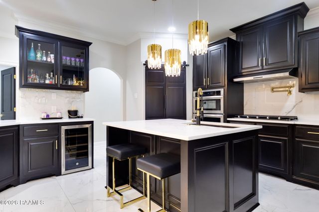 176 Wagon Trail Drive, Opelousas, LA 70570