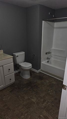 43 Lansing Street, Aurora, CO 80010