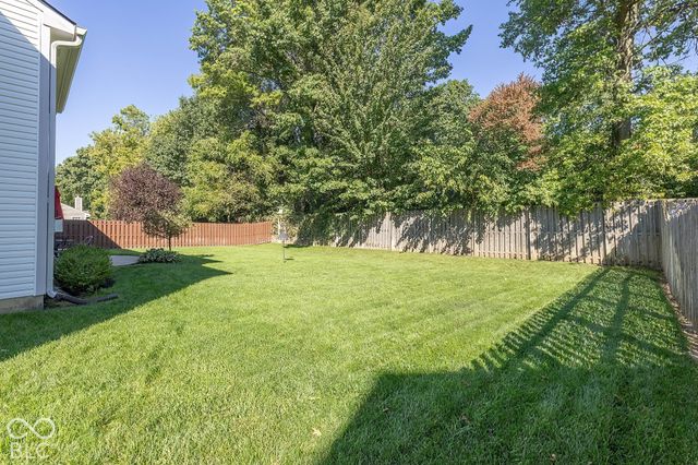 11896 Bengals Drive, Fishers, IN 46037