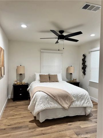 6556 San Vincente, Paramount, CA 90723