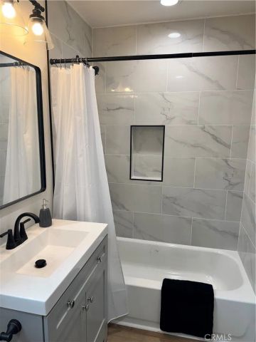 6556 San Vincente, Paramount, CA 90723