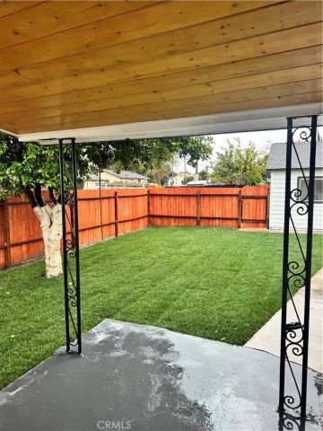 6556 San Vincente, Paramount, CA 90723