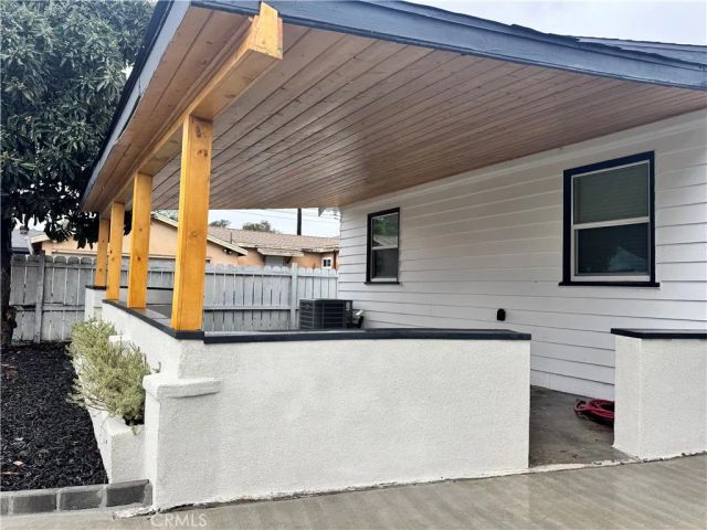 6556 San Vincente, Paramount, CA 90723