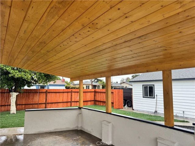 6556 San Vincente, Paramount, CA 90723