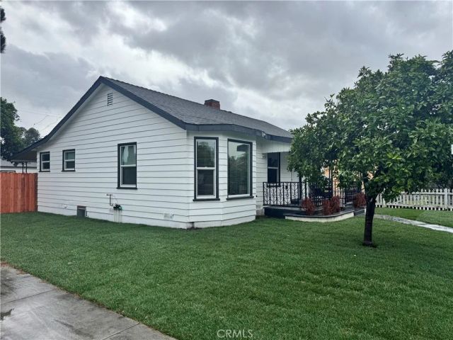 6556 San Vincente, Paramount, CA 90723