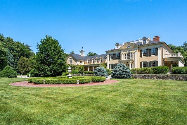 495 Hugh Cargill Rd, Concord, MA 01742