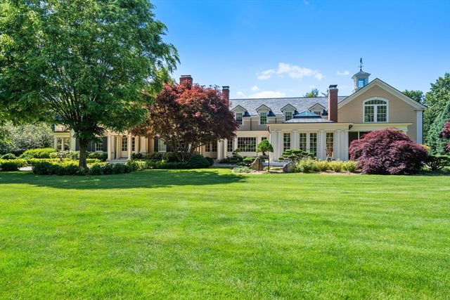 495 Hugh Cargill Rd, Concord, MA 01742