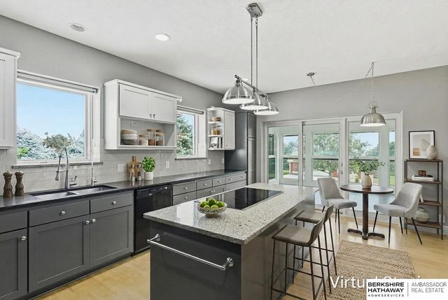20297 Woodridge Drive, Gretna, NE 68028