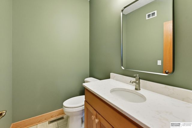 20297 Woodridge Drive, Gretna, NE 68028