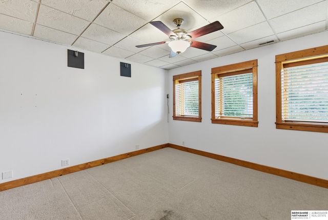 20297 Woodridge Drive, Gretna, NE 68028