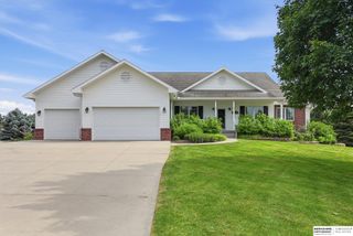 20297 Woodridge Drive, Gretna, NE 68028