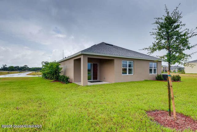 1804 Farmhouse Road SE, Palm Bay, FL 32909