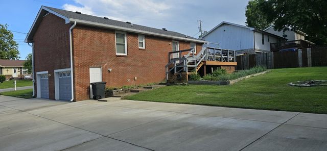 113 Overlook Dr, Hendersonville, TN 37075