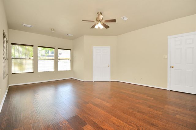 4123 Valedon Lane, Houston, TX 77014