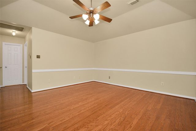 4123 Valedon Lane, Houston, TX 77014