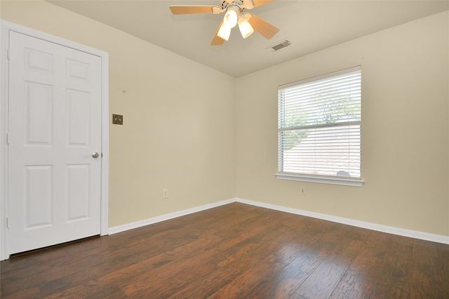 4123 Valedon Lane, Houston, TX 77014