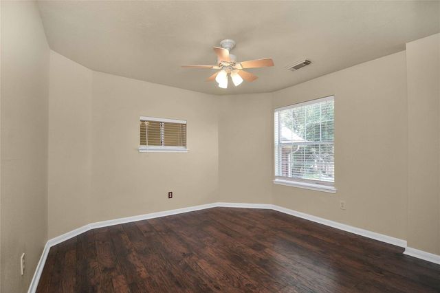4123 Valedon Lane, Houston, TX 77014