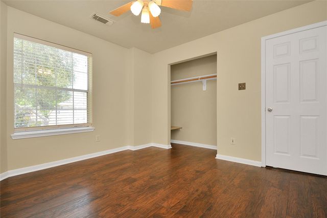 4123 Valedon Lane, Houston, TX 77014