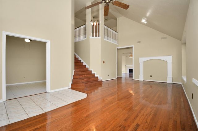 4123 Valedon Lane, Houston, TX 77014