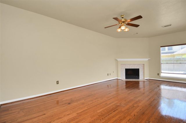 4123 Valedon Lane, Houston, TX 77014