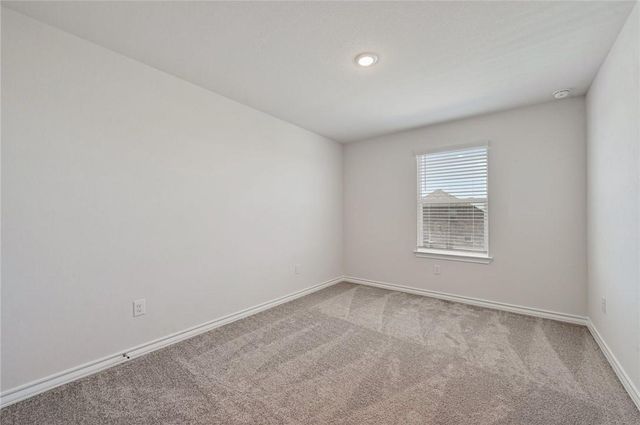 806 Pepperbark LOOP, Buda, TX 78610