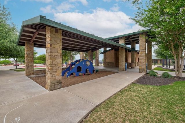 806 Pepperbark LOOP, Buda, TX 78610