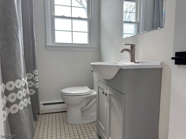 206 Victory Ave, Pohatcong Twp., NJ 08865