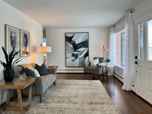 206 Victory Ave, Pohatcong Twp., NJ 08865