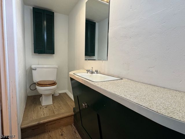 206 Victory Ave, Pohatcong Twp., NJ 08865