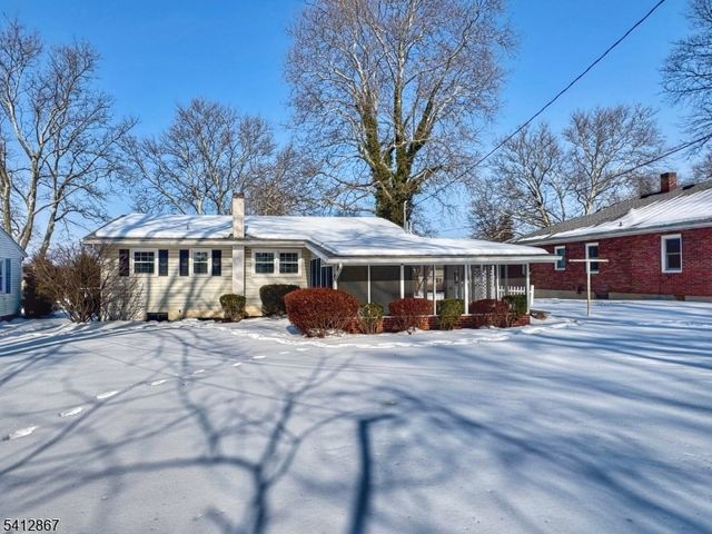 206 Victory Ave, Pohatcong Twp., NJ 08865