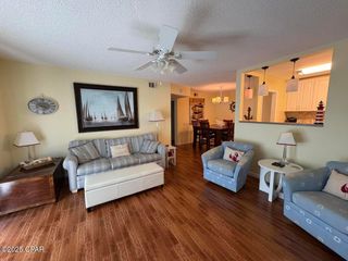 2100 W Beach Drive, J101, Panama City, FL 32401