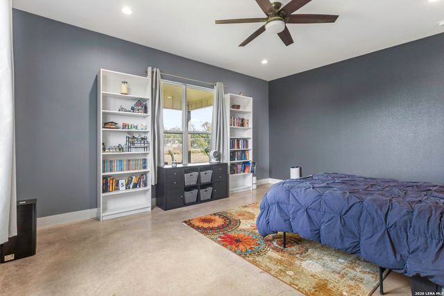 1008 naumann, Granite Shoals, TX 78654