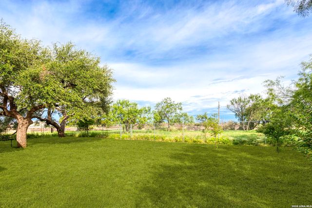 1008 naumann, Granite Shoals, TX 78654