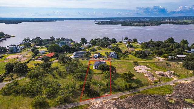 1008 naumann, Granite Shoals, TX 78654