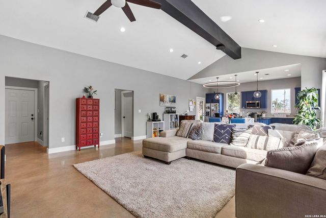 1008 naumann, Granite Shoals, TX 78654