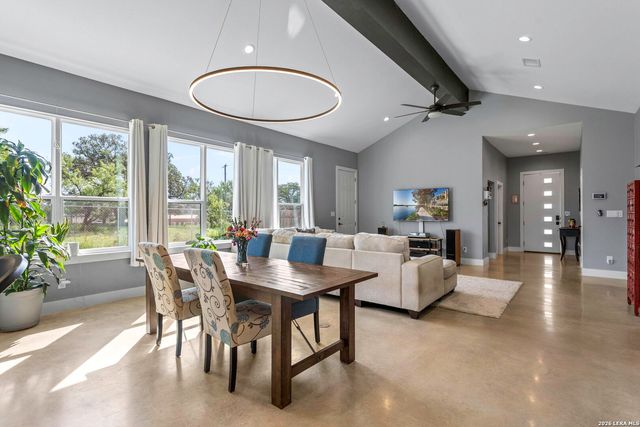 1008 naumann, Granite Shoals, TX 78654