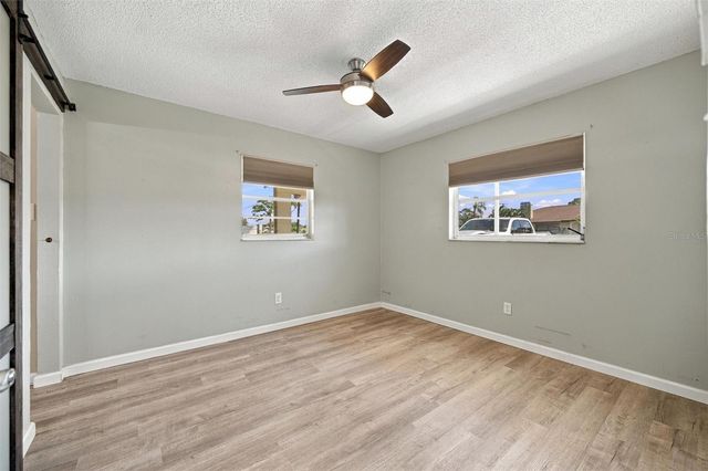 3036 SHAMROCK DRIVE, Venice, FL 34293