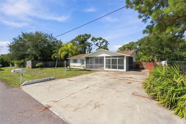 3036 SHAMROCK DRIVE, Venice, FL 34293