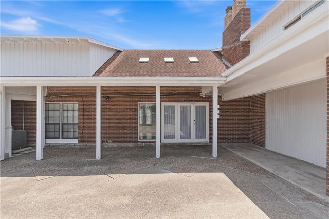7126 Pharaoh Dr, Corpus Christi, TX 78412