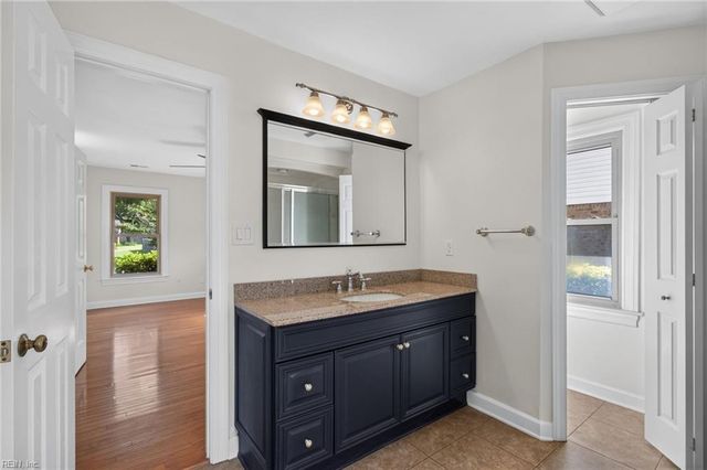 711 Waterstock CT, Chesapeake, VA 23322