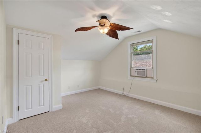 711 Waterstock CT, Chesapeake, VA 23322