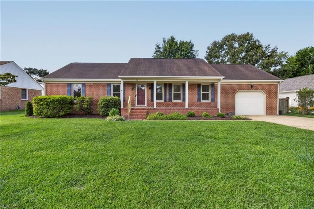 711 Waterstock CT, Chesapeake, VA 23322