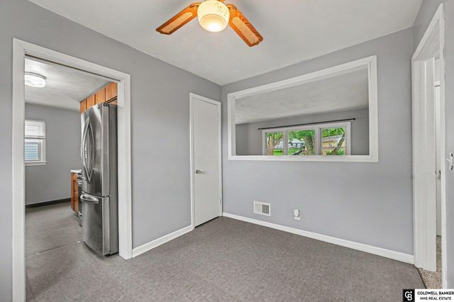 104 LEISURE Lane, Bellevue, NE 68005