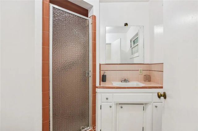 665 S Chaparro, Covina, CA 91724