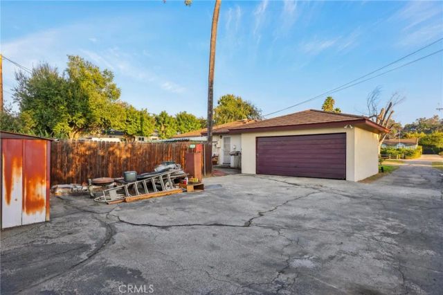 665 S Chaparro, Covina, CA 91724