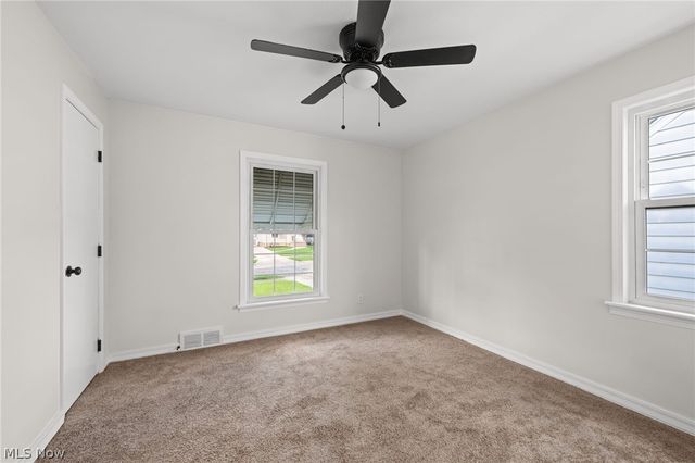 7511 Wooster Pky, Parma, OH 44129