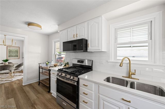 7511 Wooster Pky, Parma, OH 44129