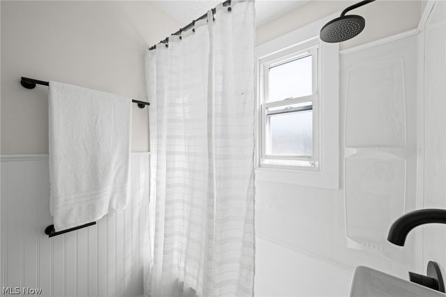 7511 Wooster Pky, Parma, OH 44129