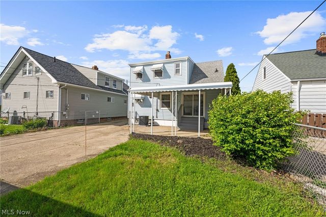 7511 Wooster Pky, Parma, OH 44129