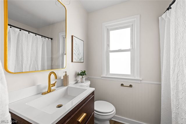 7511 Wooster Pky, Parma, OH 44129